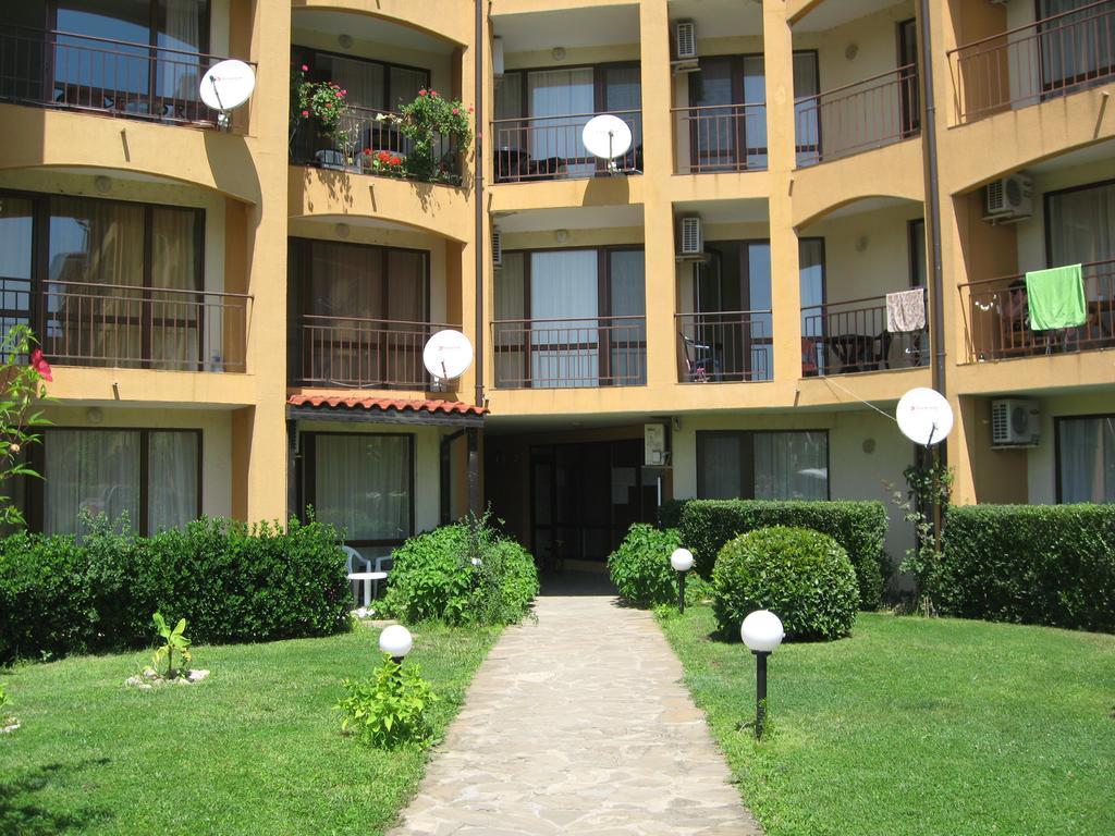 Chateau Aheloy Pomorie Exterior photo