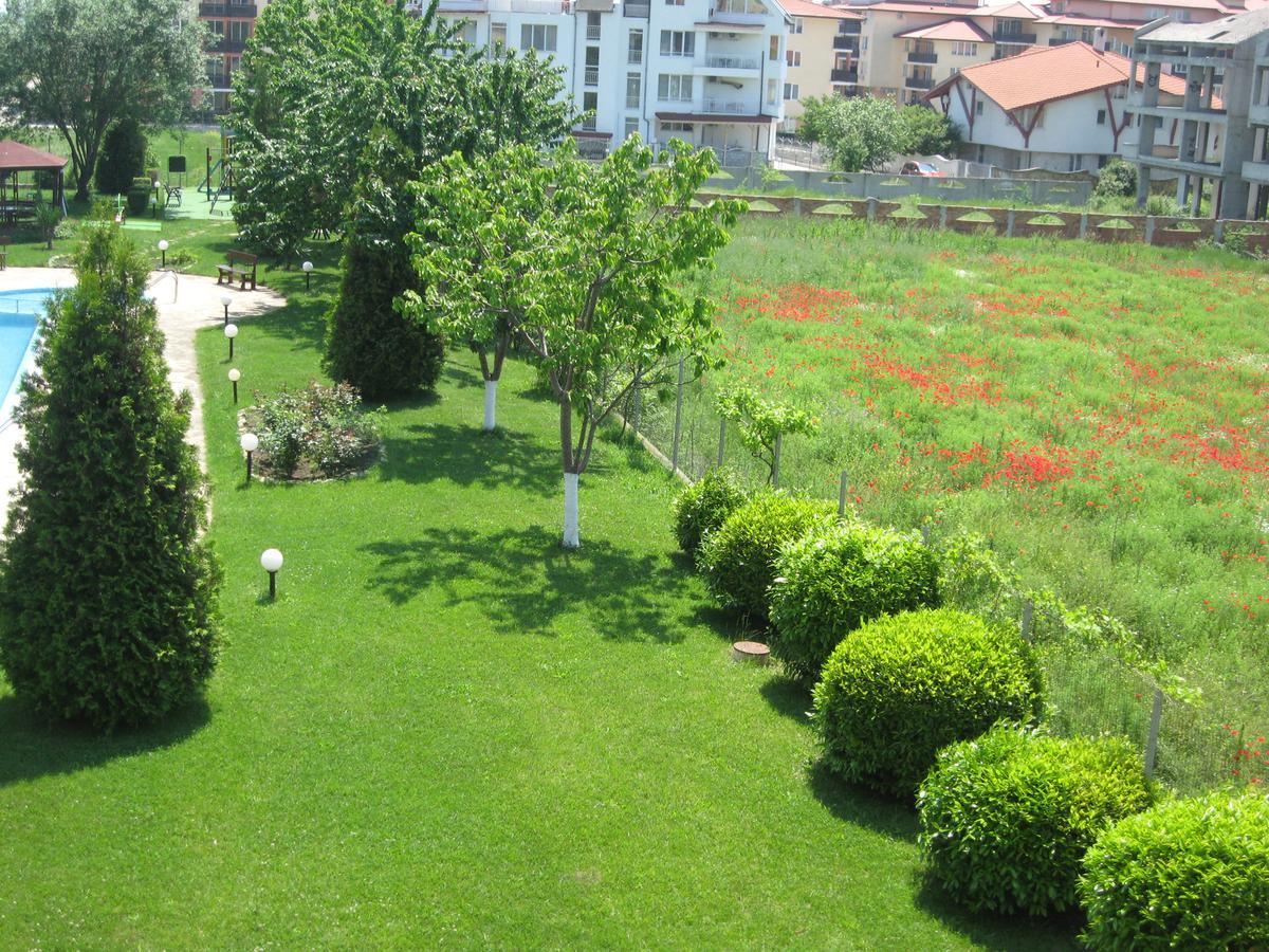 Chateau Aheloy Pomorie Exterior photo